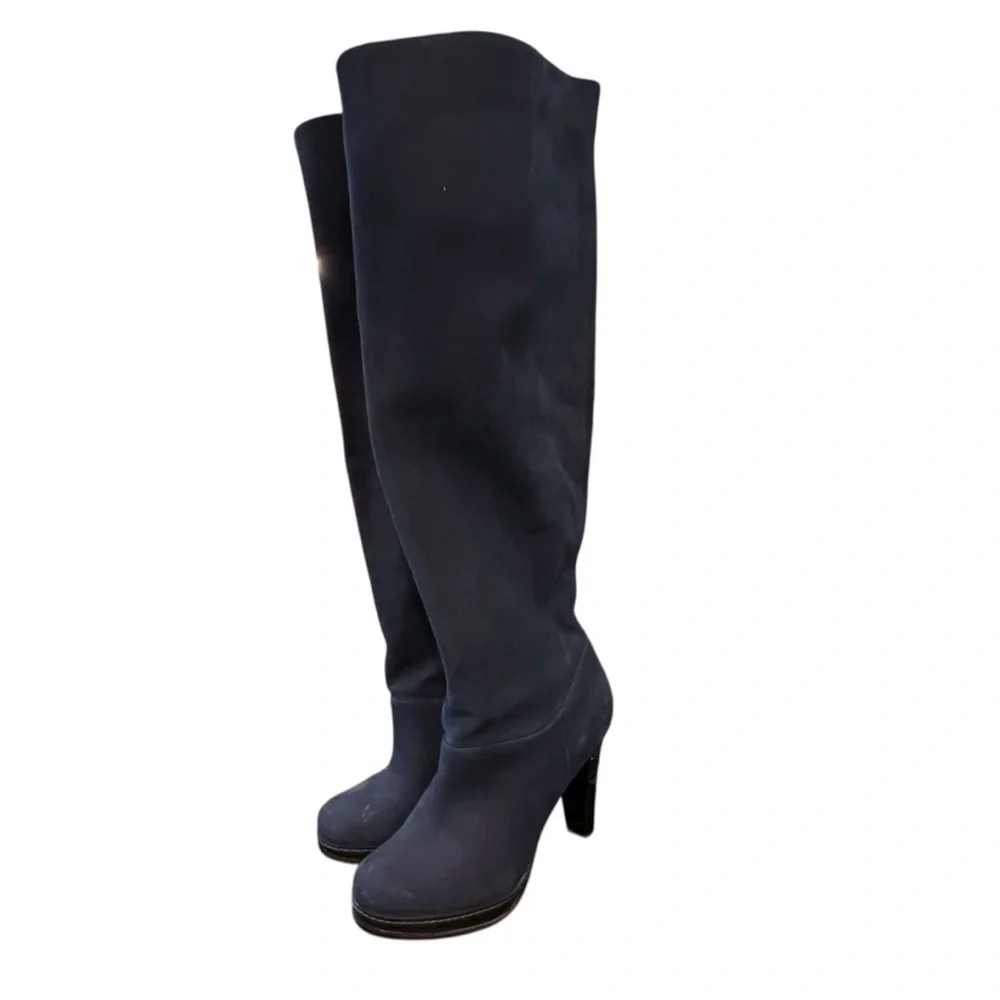 COLE HAAN Knee High Heeled Suede Boots Pull-On 8.5B Round Toe‎ Blue Suede Club